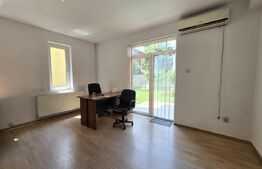 Casa de vanzare, cu 9 camere, 308 mp, zona RrM1