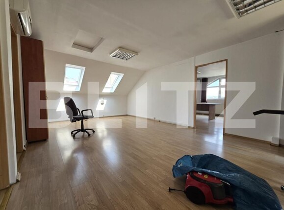 Casa de vânzare 9 camere Semicentral - 171826CV | BLITZ Cluj-Napoca | Poza10