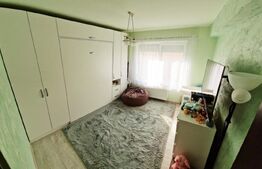 Apartament de vanzare, cu 3 camere, 61 mp, 2 balcoane, parcare, zona Urusagului