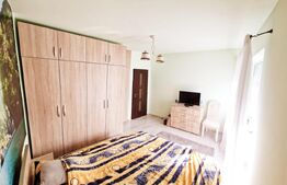 Apartament de vanzare, cu 3 camere, 61 mp, 2 balcoane, parcare, zona Urusagului