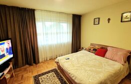 Apartament de vanzare, cu 3 camere decomndate, 65mp, intermediar, zona Mehedinti