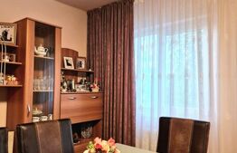 Apartament de vanzare, cu 3 camere decomndate, 65mp, intermediar, zona Mehedinti