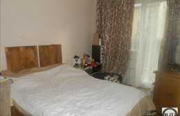 Apartament de vanzare  cu 1 camera, 31 mp! Gradina de 36 mp! Zona strazii Porii!