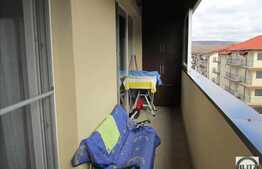 Vanzare apartament decomandat, 2 camere, 52 mp! Parcare! Zona strazii Florilor!