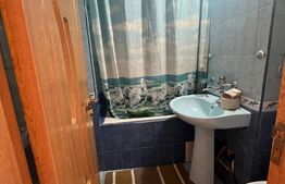 Apartament de vanzare, cu 2 camere 48 mp, zona Campia Turzii 