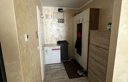 Apartament de vanzare, cu 3 camere, 92 mp, parcare, intermediar, zona VIVO
