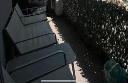 Apartament de vanzare, cu 3 camere, 92 mp, parcare, intermediar, zona VIVO