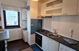 Apartament de vanzare, cu 3 camere, 65mp, parcare, zona Stejarului
