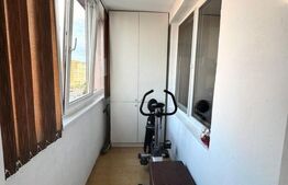  Apartament 3 camere, Decomandat de vanzare Vlahuta