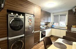  Apartament 3 camere, Decomandat de vanzare Vlahuta