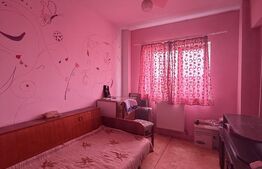 Apartament cu 4 camere, Campia Turzii, zona Centrala 