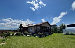 Casă modernă, plan parter, cu teren de 750mp,Sanpetru