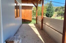 Teren 1000 mp intravilan cu constructie metalica de 66 mp