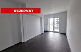 Garsonieră decomandată de 40 mp, bloc nou, parcare și boxă