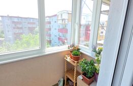 Apartament de vanzare, cu 2 camere decomandat, 54 mp, zona Campia Turzii
