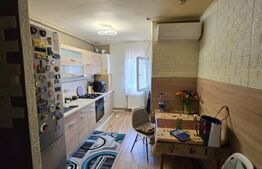 Apartament de vanzare, cu 2 camere decomandat, 54 mp, zona Campia Turzii