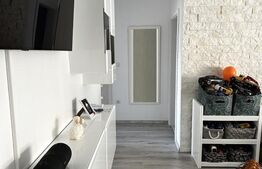 Apartament de vanzare, cu 3 camere, 70 mp utili, zona Vivo