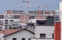 Apartament de vanzare, cu 2 camere, 57 mp, zona Coresi