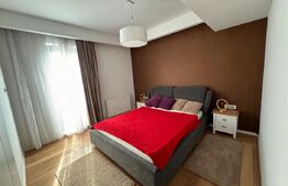 Apartament 3 camere, lux,  zona Campului