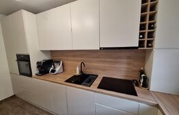 Apartament de vanzare, 2 camere, parcare, zona Tauti