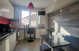  Apartament de 3 camere, finisat modern, cu priveliște spectaculoasă, Centru 