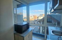 Apartament de inchiriat, cu 2 camere, 50 mp, zona UMF