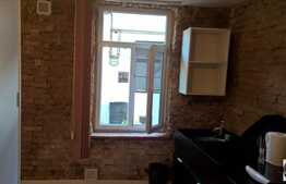 Vanzare garsoniera, 21 mp, boxa, curte comuna, zona strazii Dorobantilor