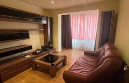 Apartament de vanzare, cu 3 camere, 51 mp, zona Campia Turzii