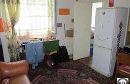 De vanzare 30 mp utili, 2 camere semidecomadat, in zona strazii Alverna.