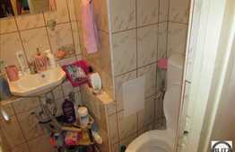 De vanzare 30 mp utili, 2 camere semidecomadat, in zona strazii Alverna.