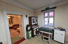 Casă săsească autentică de vânzare, 4 camere, 150 mp