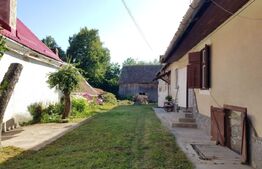 Casă săsească autentică de vânzare, 4 camere, 150 mp