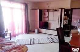 De vanzare apartament 2 camere, 60 mp, garaj, zona Golden Tulip