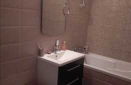 De vanzare apartament 2 camere, 60 mp, garaj, zona Golden Tulip