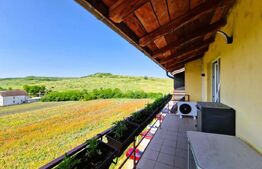 Apartament 3 camere, 70mp, loc de parcare, Jucu de Mijloc