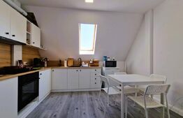 Apartament 3 camere, 70mp, loc de parcare, Jucu de Mijloc