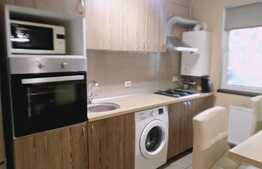 2 camere, 50 mp! Gradina de 35 mp! Zona strazii Porii!