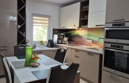 Apartament 4 camere, 80 mp, 2 balcoane, renovat, zona Mănăștur