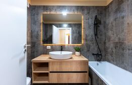 Apartament 3 camere, 53 mp, terasa 27 mp, etaj intermediar, garaj, zona Eroilor