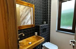 Apartament de lux in vila cu 3 camere, 2 bai, 79 mp, garaj, in Gruia