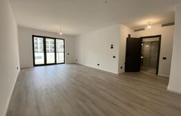 Studio de vanzare, 45 mp, ansamblu premium