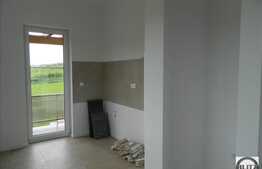 De vanzare apartament 4 camere,120 mp, boxa subsol, zona strazii Oasului