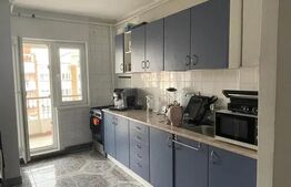 Apartament 2 camere, decomandat, 70 mp, zona Centrala