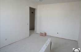 Demisol cu 2 camere de vanzare, 51 mp utili! Zona Polus! Optional parcare!