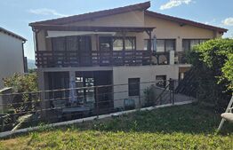 Duplex cu panorama superba, grădină spațioasă, strada Narciselor