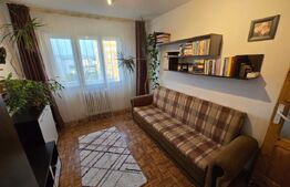 Apartament 67 mp, 3 camere, 2 balcoane, view superb, Mănăștur, bloc izolat