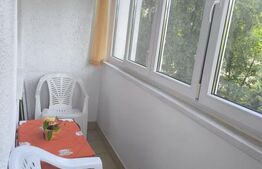 Apartament de vanzare, cu 3 camere si 3 balcoane, 74 mp, zona Manastur