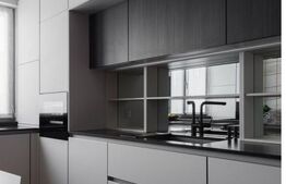  Apartament 2 camere, decomandat + balcon 5 mp , Tractorul 