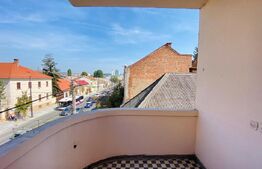 Apartament cu 2 camere, 78 mp, parcare, boxa, zona Regionala CFR