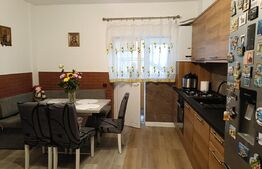 Apartament de vanzare 3 camere, 69mp, 2 bai, zona Stejarului